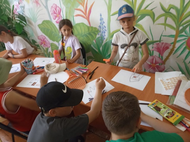 04.06.25 г в нашем КДЦ прошла познавательно-игровая программа по пожарной безопасности «Я б в пожарные пошел»