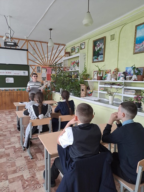 #Людикаклюди